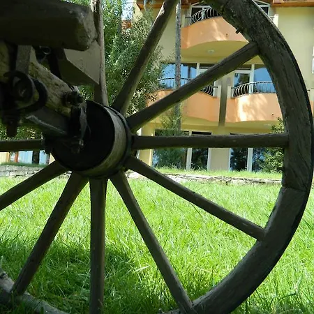 Family Privileg Hotel 3*